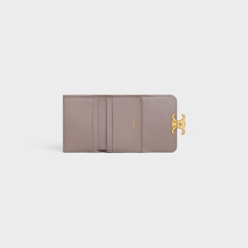 Pebble Celine COMPACT WITH COIN TRIOMPHE in Shiny calfskin Wallets | CL-592981